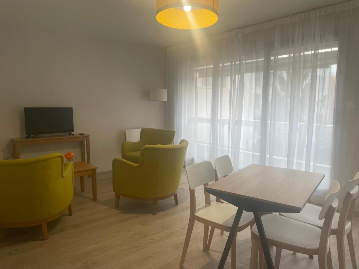 Domitys Paris Plaisance Aparthotel Exterior photo